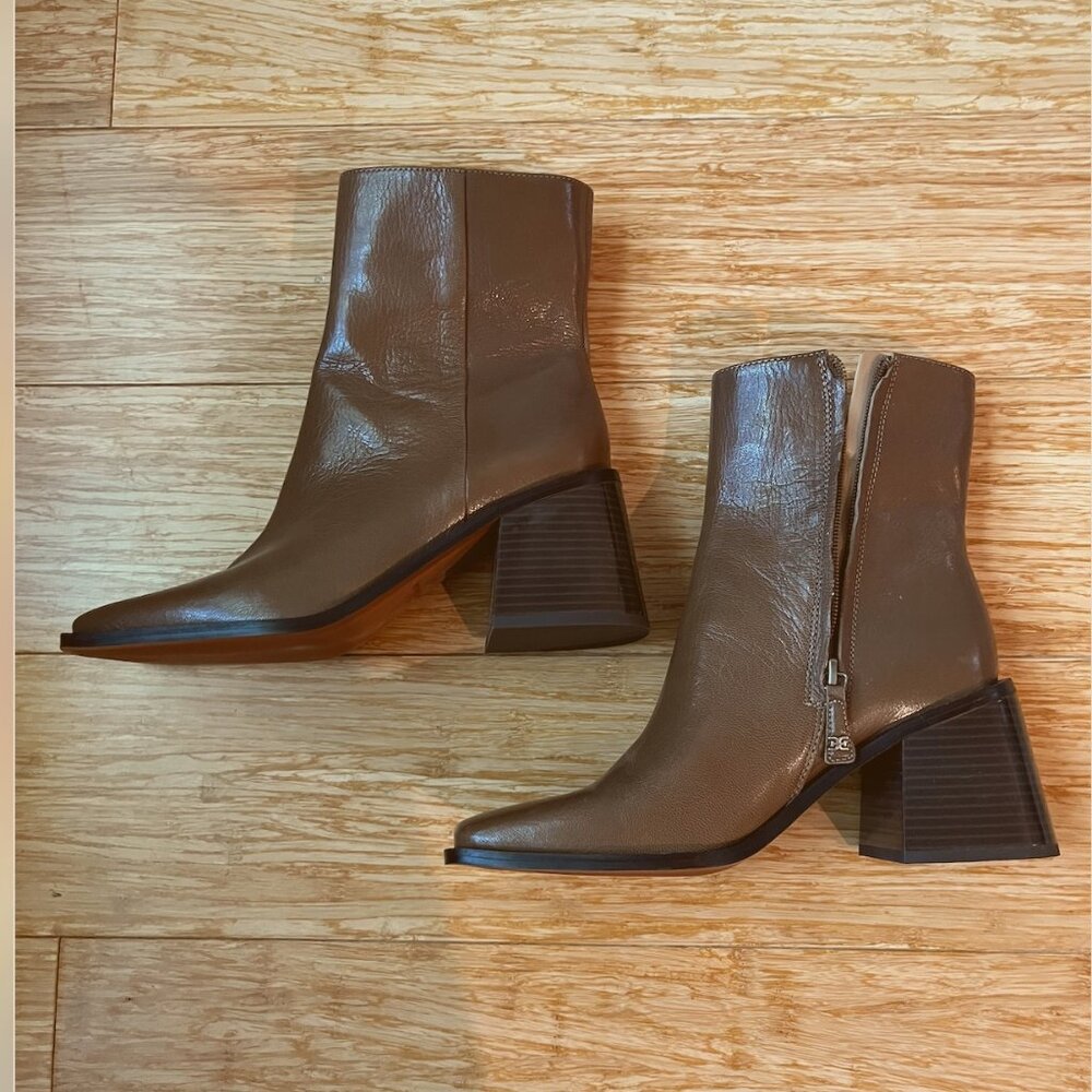 NEVER WORN Brown Leather Sam Edelman "Winnie" Ankle Boots, Size 7.5